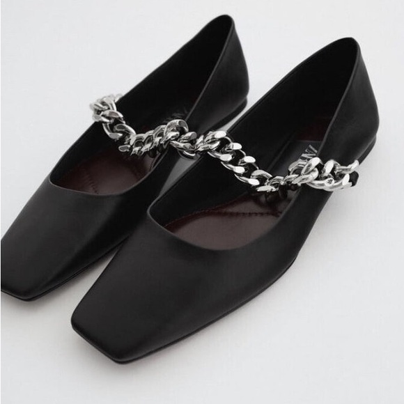 Zara Leather Ballet with Chain - Picture 1 of 4